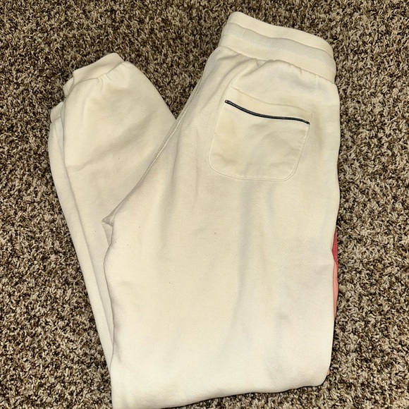 Rip Curl Cream Joggers with Vibrant Side Stripe - Picture 4 of 5
